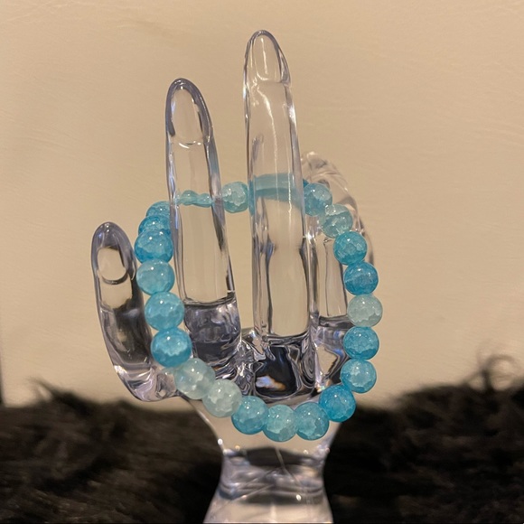 Cute Blue Beaded Bracelet - Picture 2 of 2